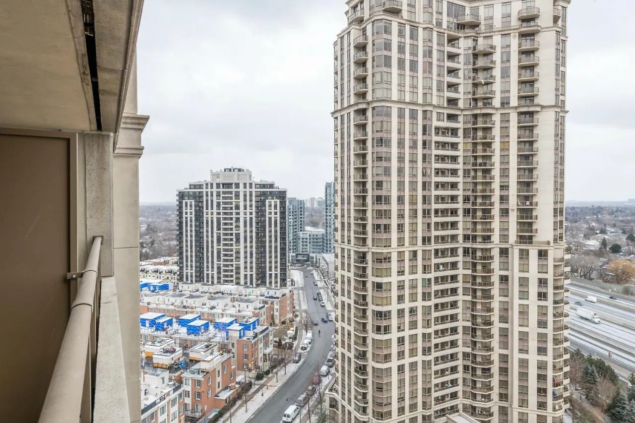 Pelicanstay In Harrison Garden Blvd Toronto Apartment