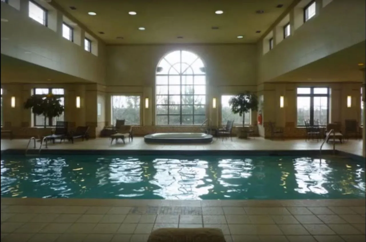 Apartment Pelicanstay In Harrison Garden Blvd Toronto