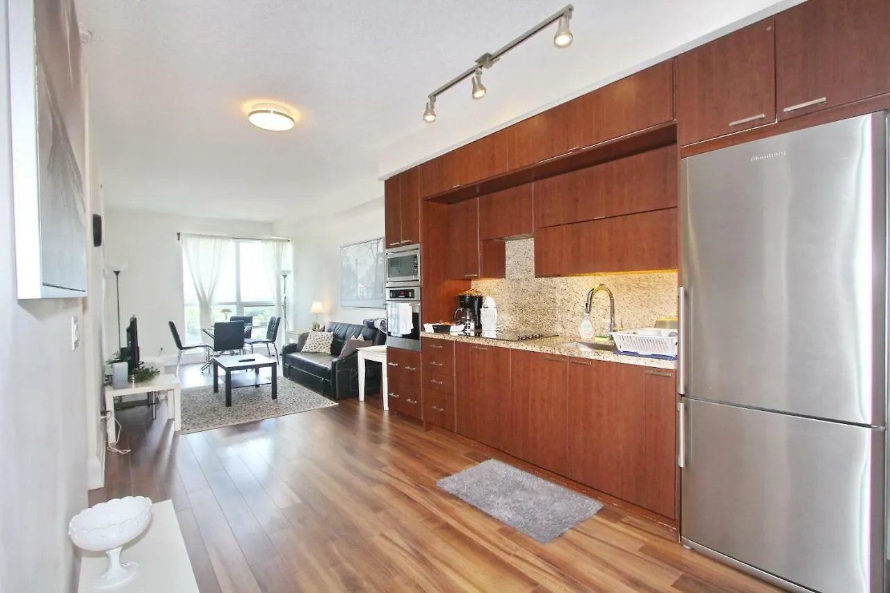 Pelicanstay In Harrison Garden Blvd Toronto Canada